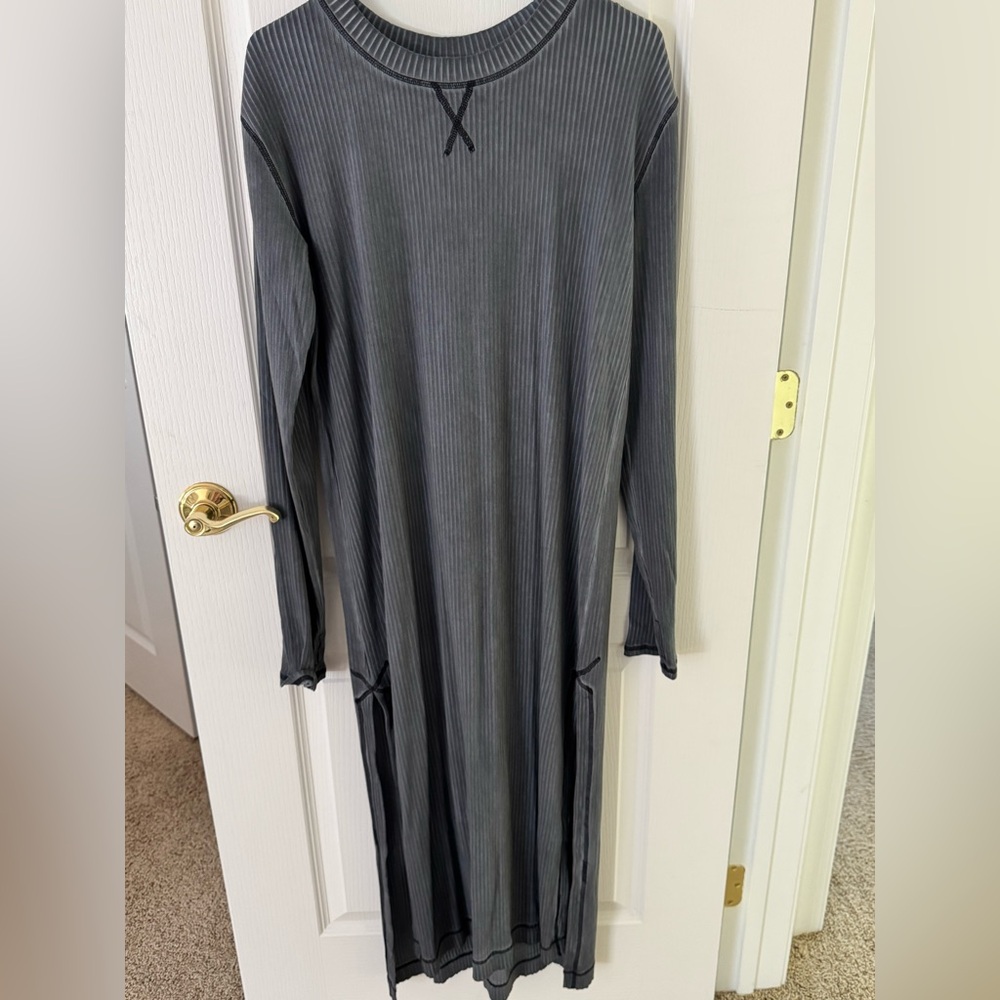 Free People NWOT Gray Tunic sz XL